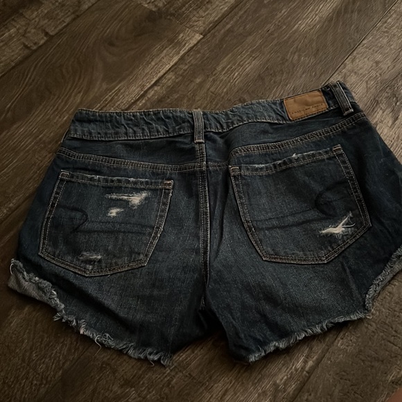 American Eagle shorts - Picture 2 of 2